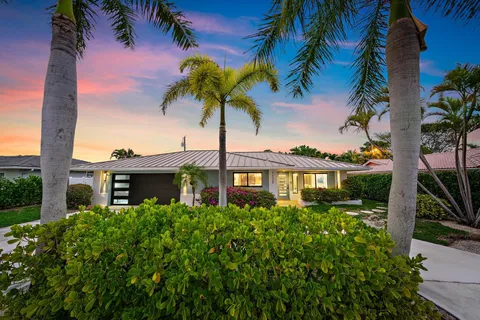 $1,250,000 | 1120 Singer Drive, Riviera Beach, FL 33404