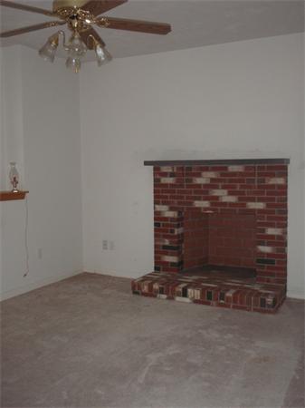 10 Sycamore Road Shrewsbury, MA 01545 - Photo 9 of 25 Gallery Image 9
