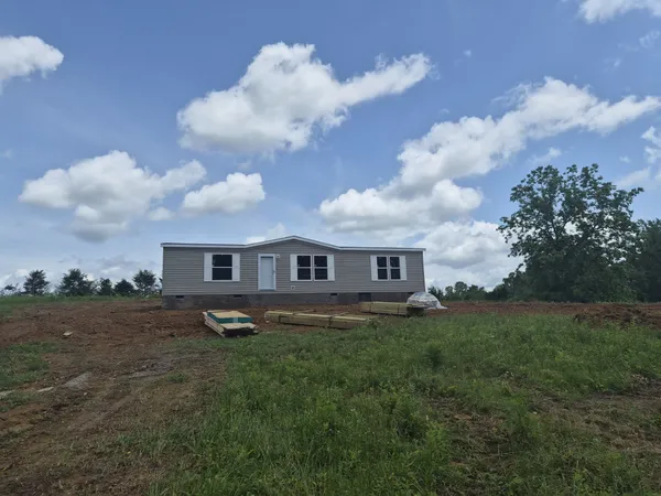 $299,900 | 2153 Jefferson Road, Smithville, TN 37166