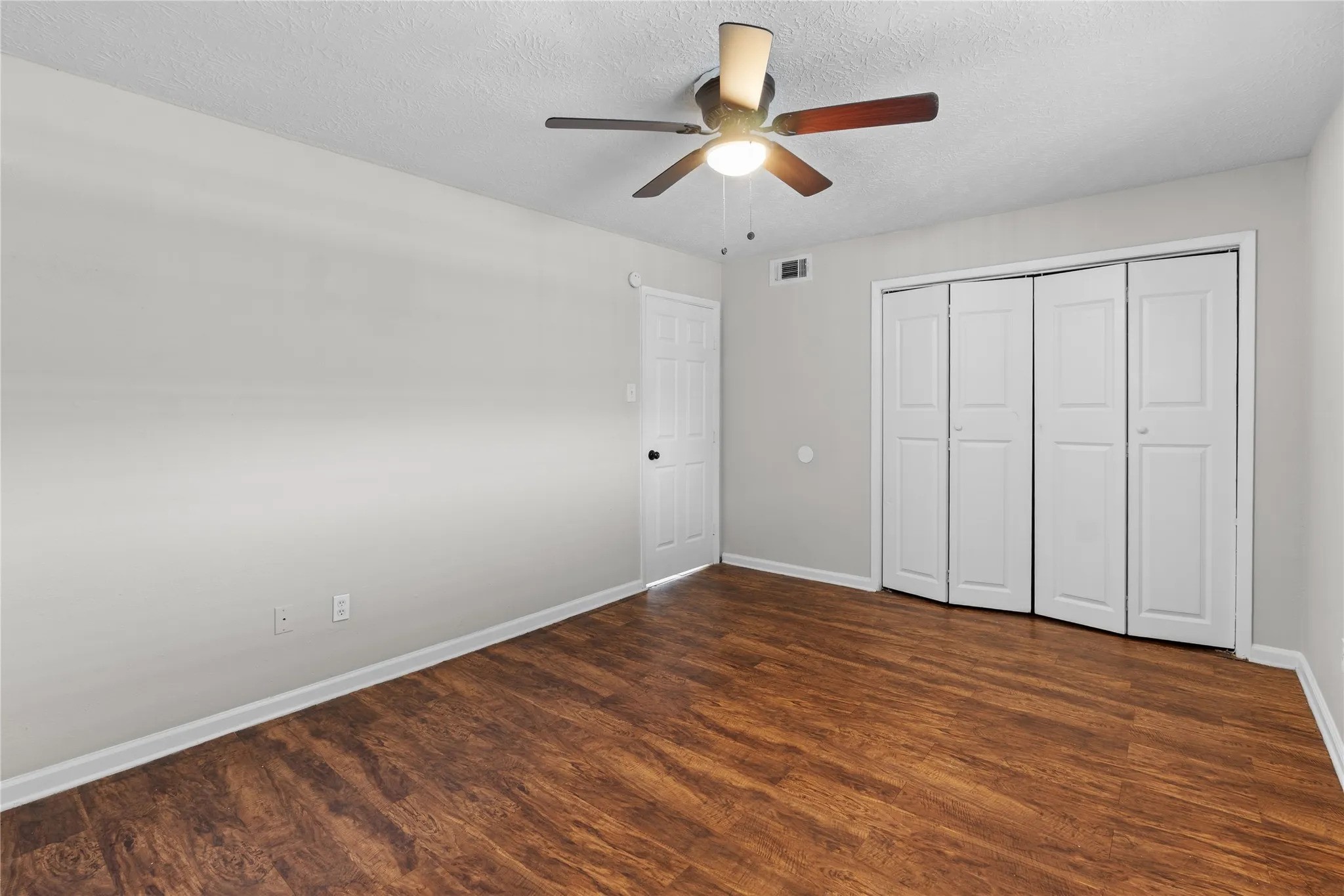 2819 Berry Street, Unit 4 Houston, TX 77004 - Photo 6 of 10 a view of a room with wooden floor