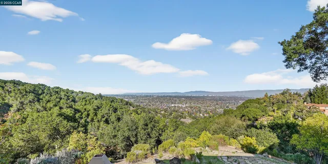 $5,750,000 | 311 Santa Rosa Drive, Los Gatos, CA 95032