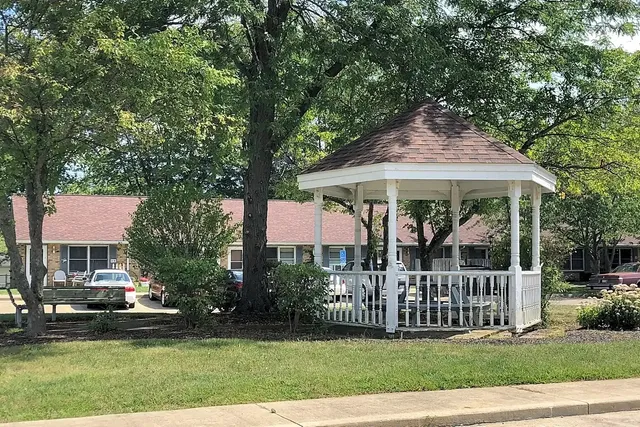 $540 | 90 North 3rd Street, Shelby, OH 44875