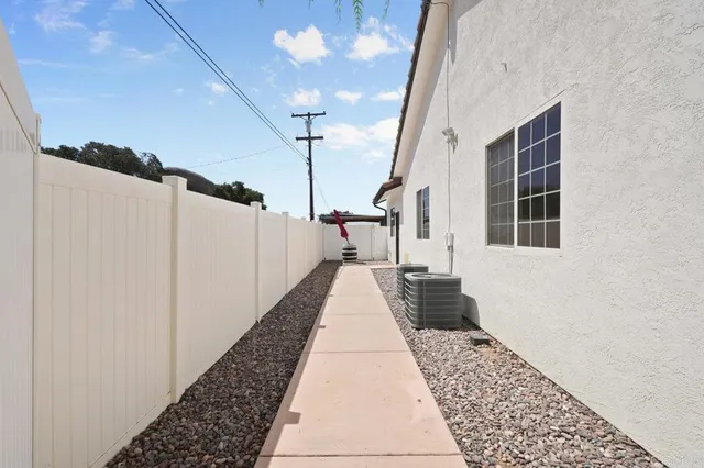 $1,500,000 | 3029 North Victoria Drive, Alpine, CA 91901