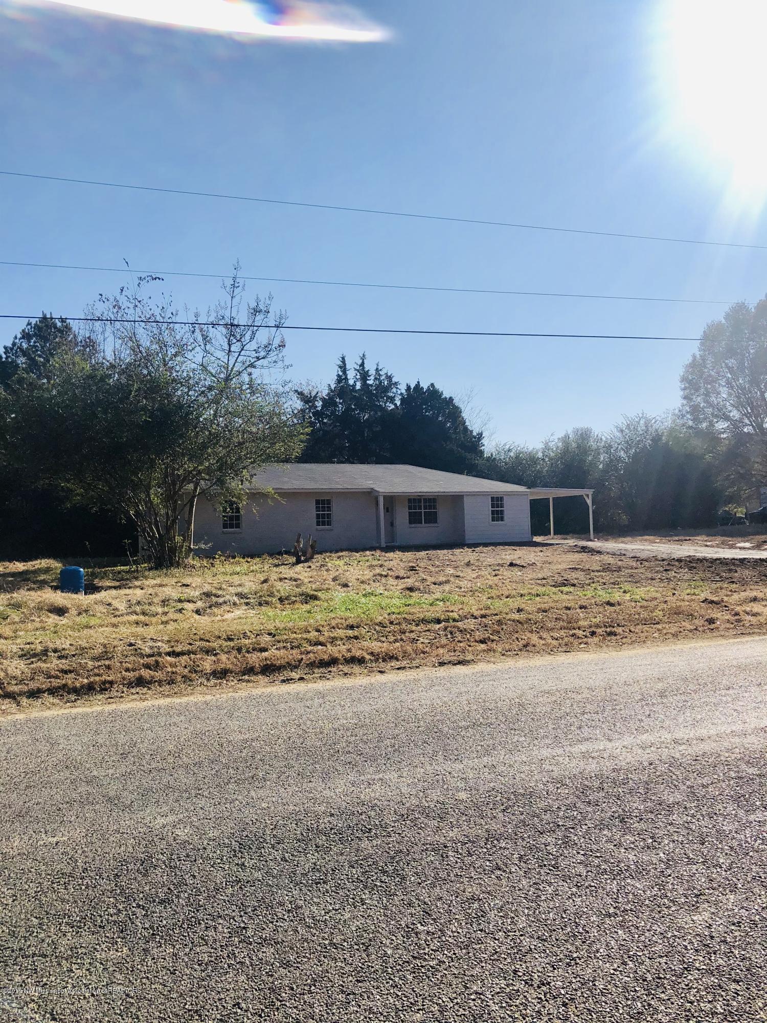 54 Scott Road Coldwater, MS 38618 - Photo 23 of 34 FEC66D76-A473-482E-8612-0103B2B40B9A
