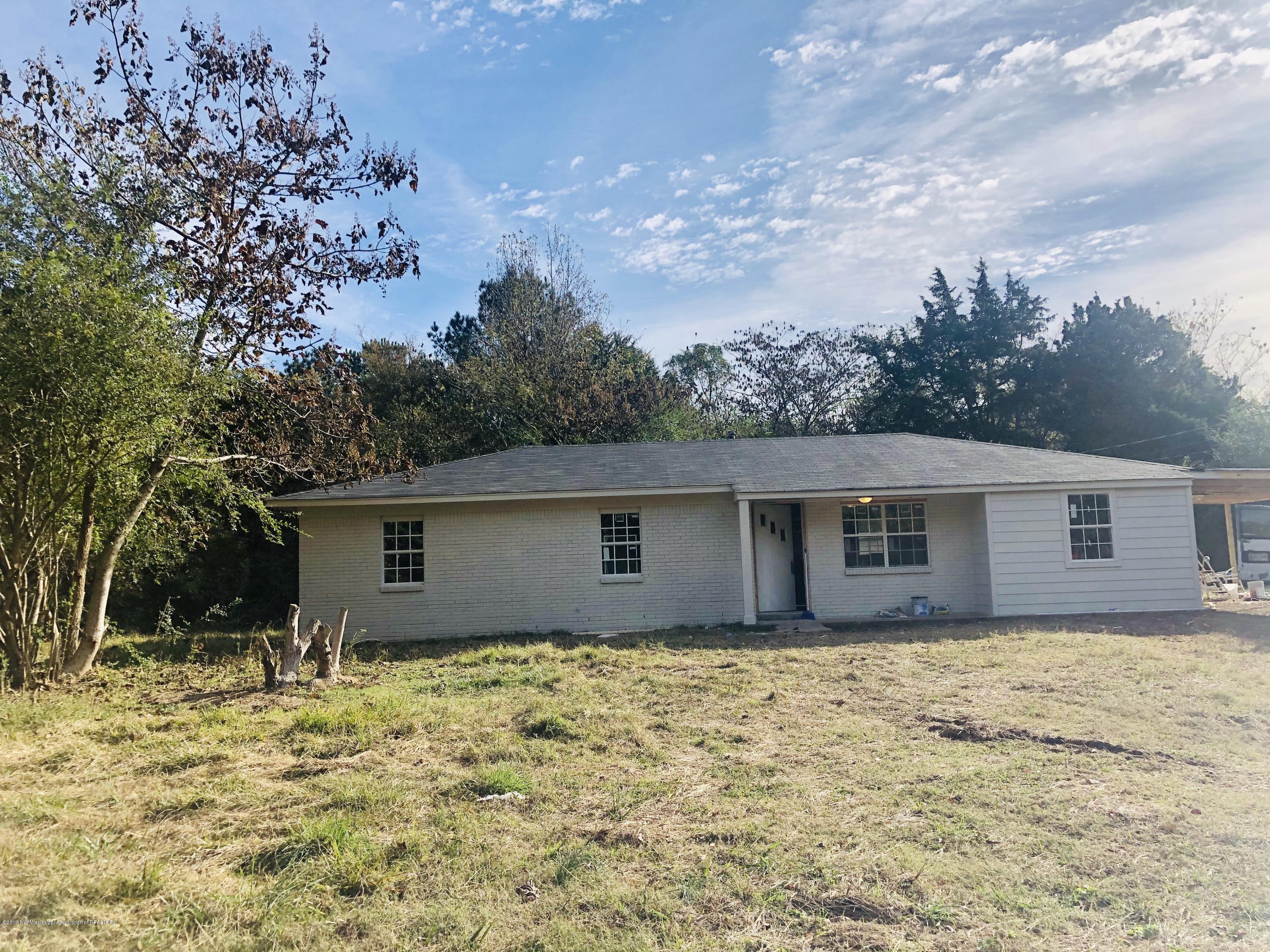 54 Scott Road Coldwater, MS 38618 - Photo 5 of 34 991088F1-98F5-4364-8620-A0FDFBD6AEFE