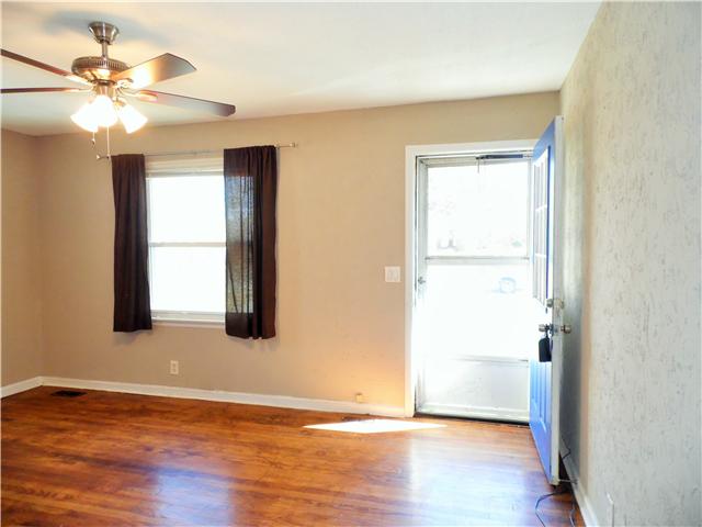 1005 Pierce Road Madison, TN 37115 - Photo 4 of 19