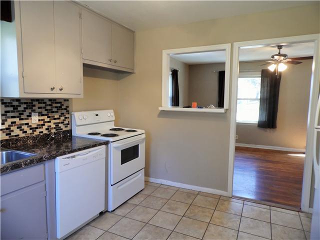 1005 Pierce Road Madison, TN 37115 - Photo 6 of 19