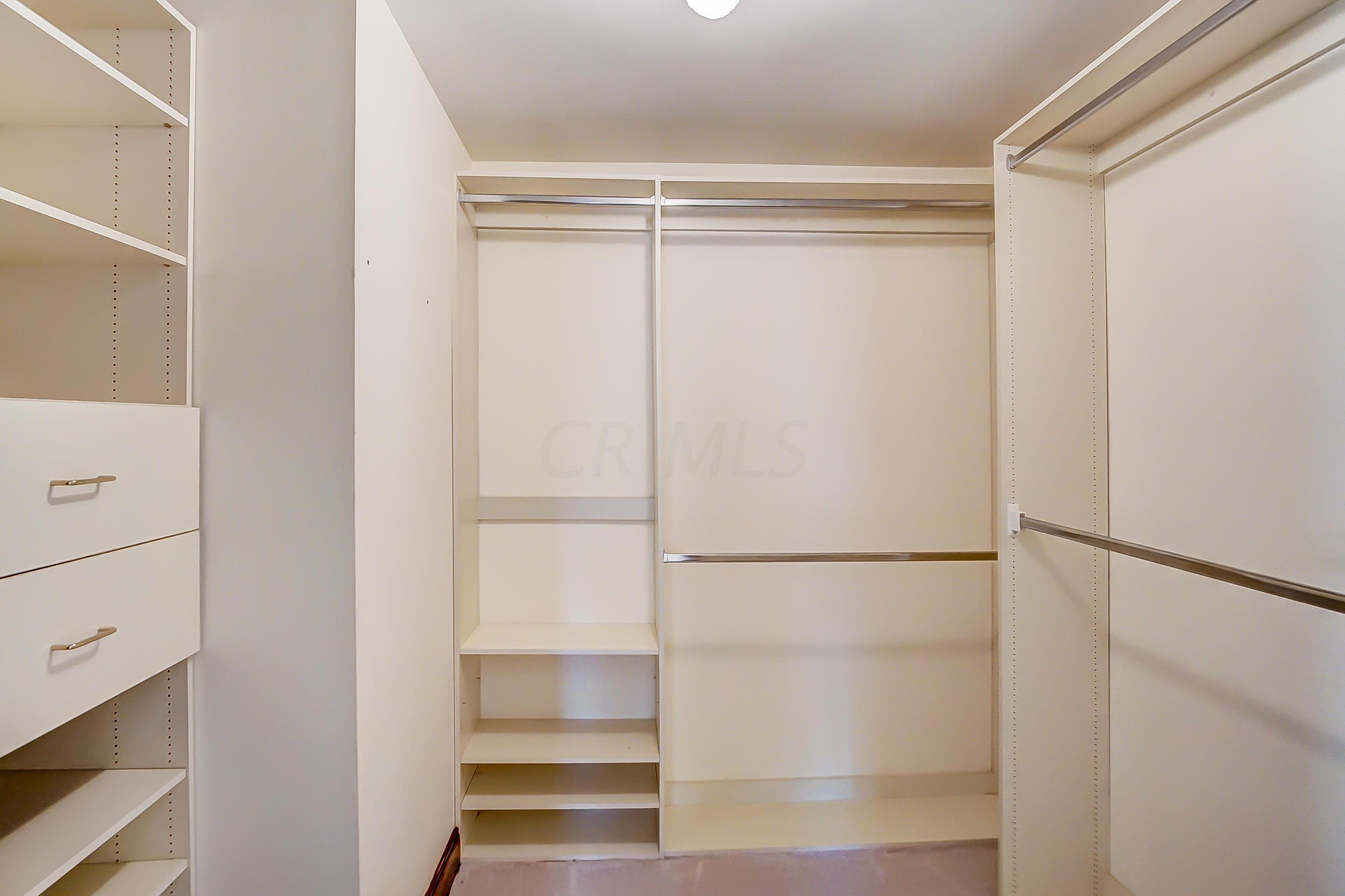 4230 Reed Road Columbus, OH 43220 - Photo 26 of 43