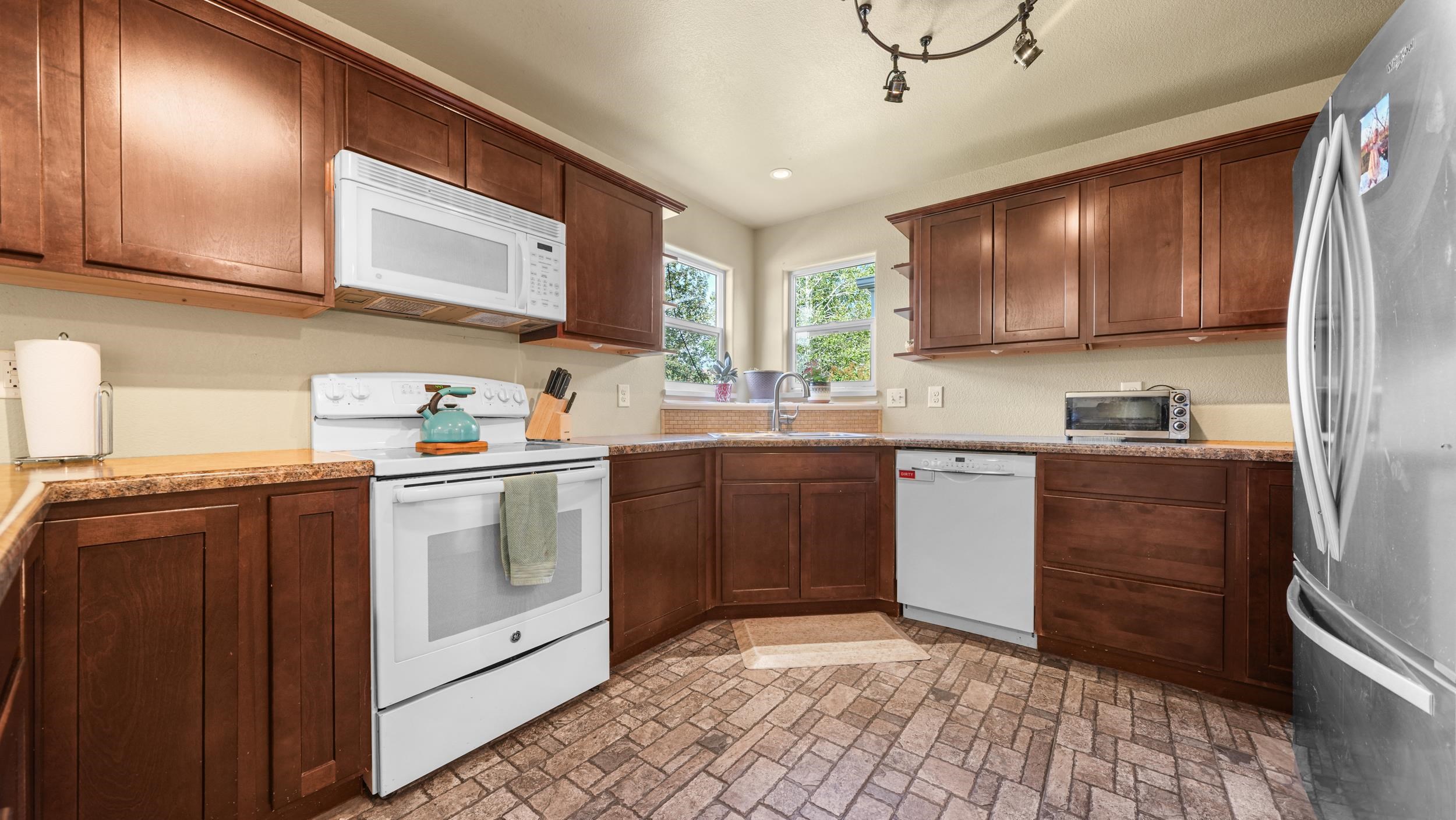 3180 Highview Road Grand Junction, CO 81504 - Photo 11 of 39 Gallery Image 11