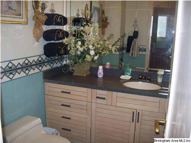 7995 Highway 46 Heflin, AL 36264 - Photo 16 of 32