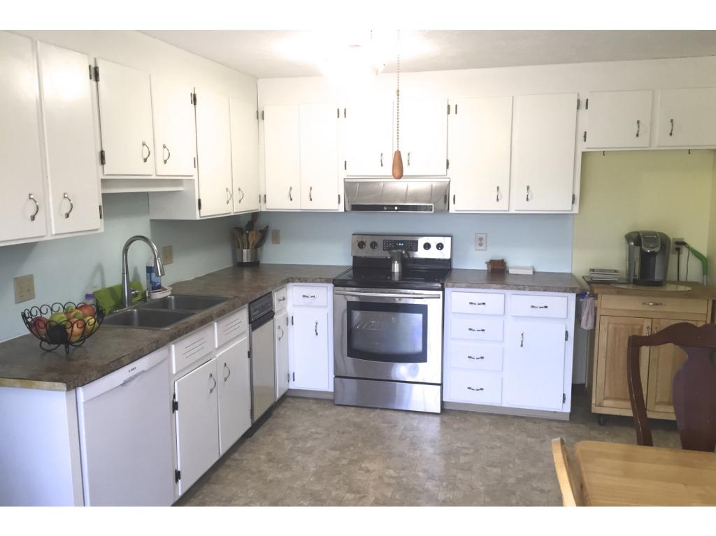49 East Nashua Road Windham, NH 03087 - Photo 8 of 27