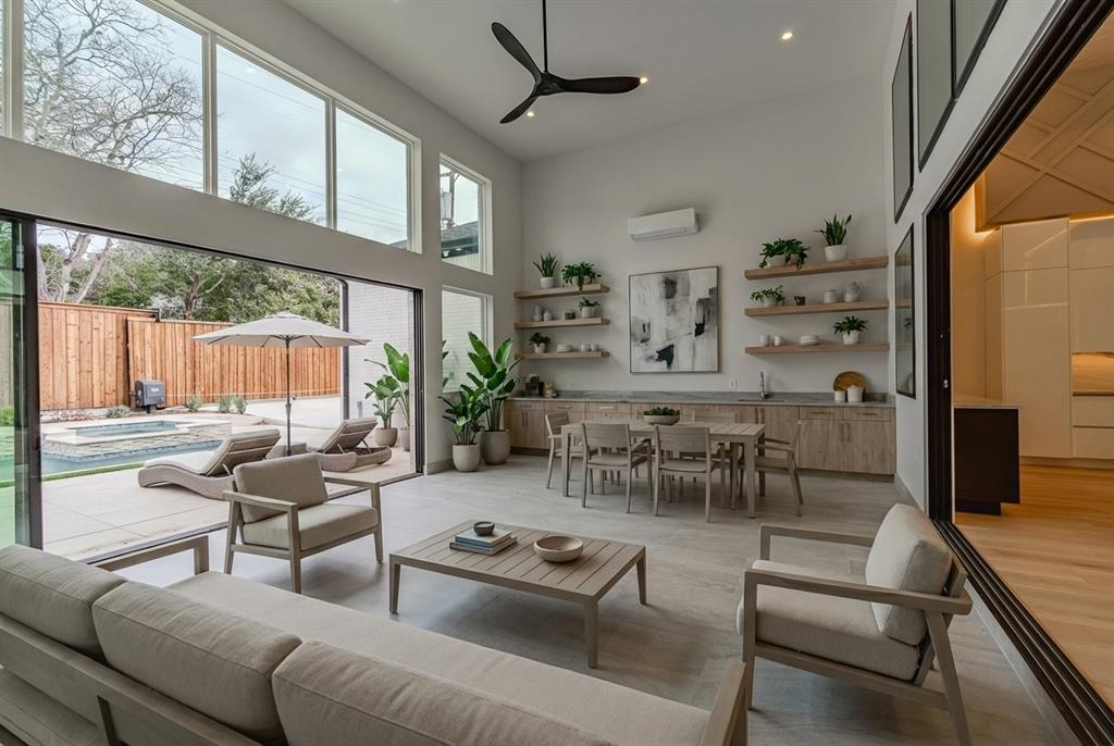 11314 Hillcrest Road Dallas, TX 75230 - Photo 4 of 36