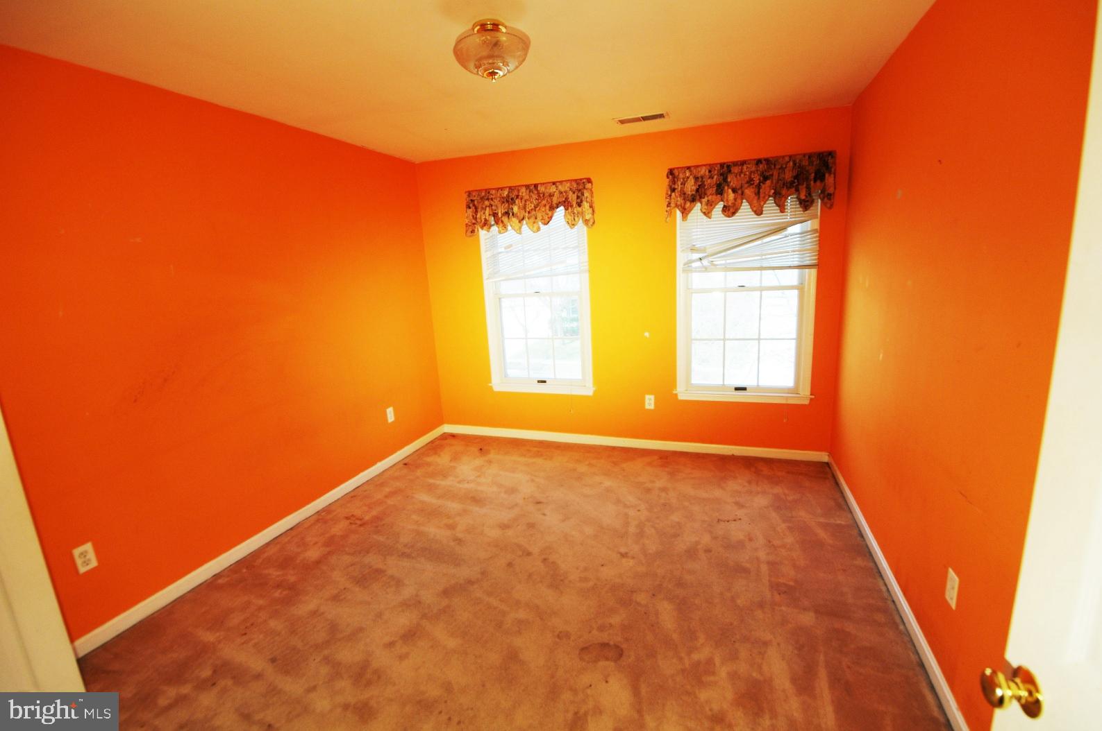 19 Little River Road Laurel, MD 20724 - Photo 14 of 24 Gallery Image 14