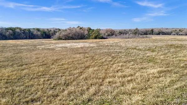 $625,000 | 163 Twin Oaks Lane, Whitesboro, TX 76273