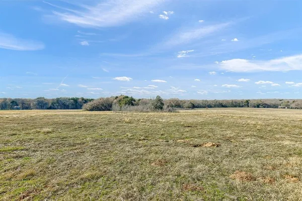 $625,000 | 163 Twin Oaks Lane, Whitesboro, TX 76273