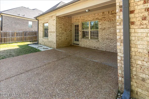 $369,900 | 1783 Wooten Drive, Nesbit, MS 38651