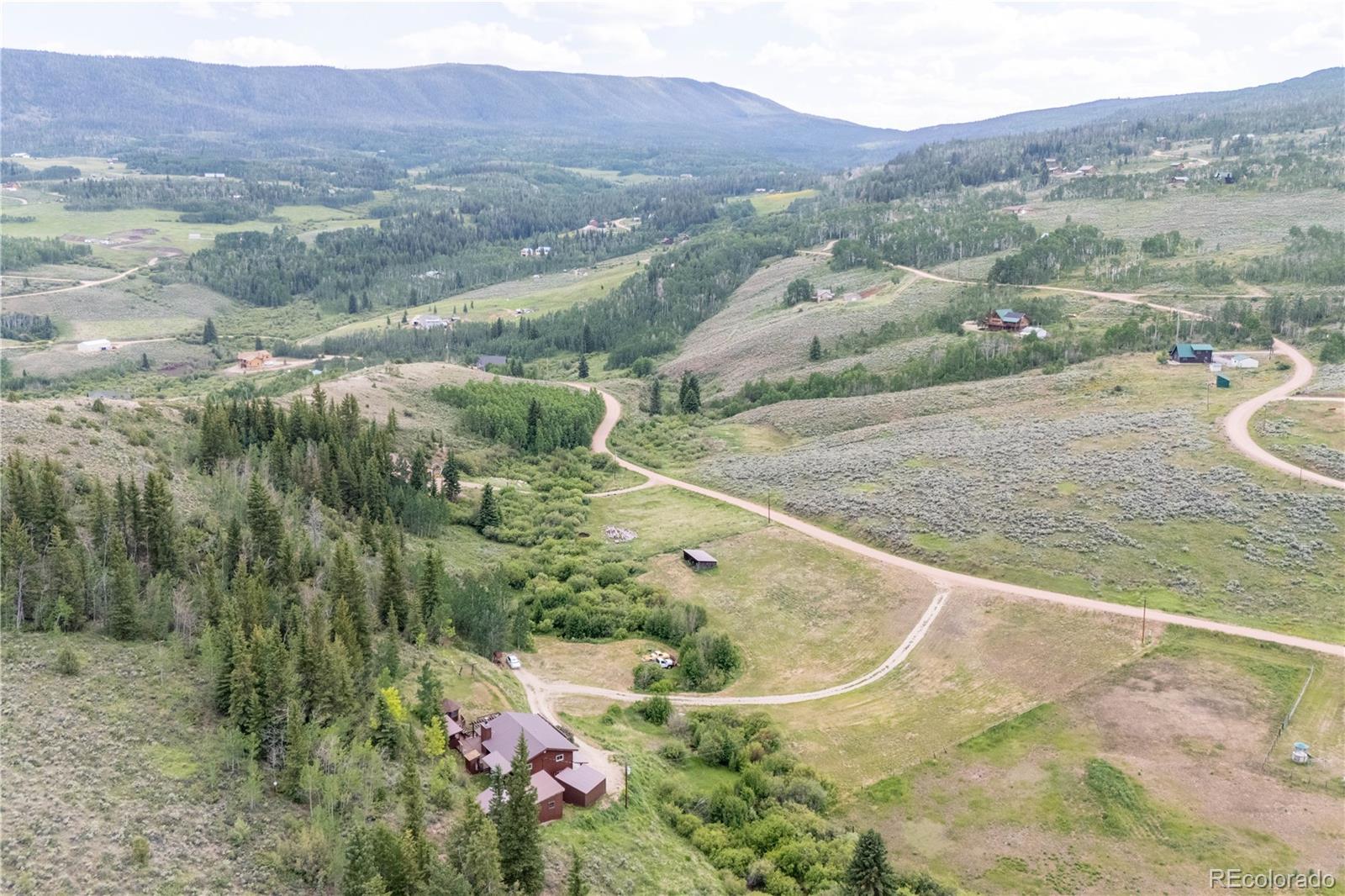 360 Gcr 194 Kremmling, CO 80459 - Photo 19 of 50 a view of a lake in middle of the town