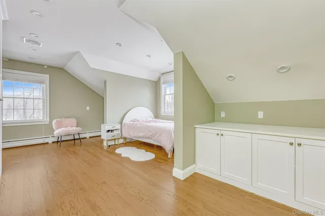 $999,999 | 2 Garnett Hill, Chester, NY 10918