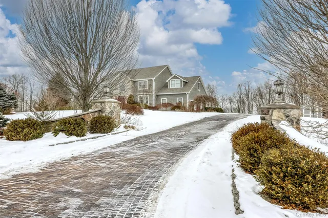 $999,999 | 2 Garnett Hill, Chester, NY 10918
