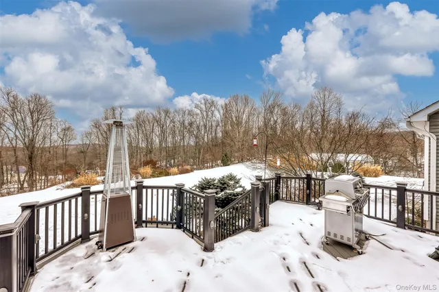 $999,999 | 2 Garnett Hill, Chester, NY 10918