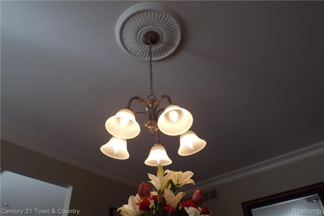 6384 Perry Road Grand Blanc, MI 48439 - Photo 16 of 77 23.JPG