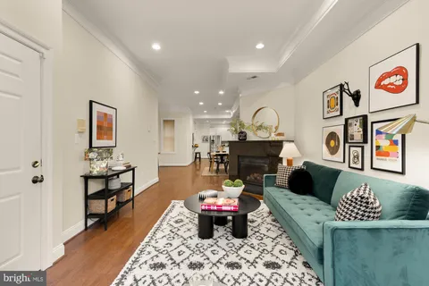 $645,000 | 1512 Park Road Northwest, Unit 2, Washington, DC 20010