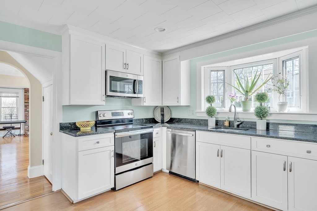 1 Homestead Street Lexington, MA 02421 - Photo 14 of 42