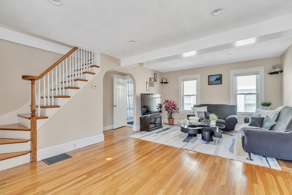 1 Homestead Street Lexington, MA 02421 - Photo 3 of 42