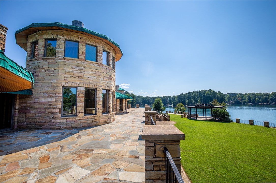 6 Heritage Point Seneca, SC 29672 - Photo 14 of 49