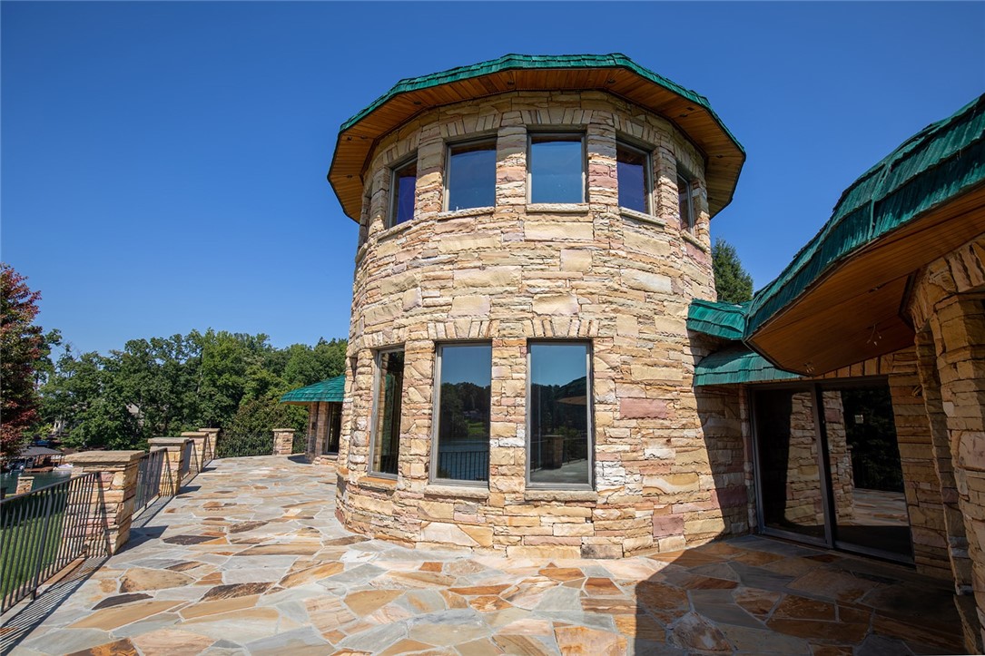 6 Heritage Point Seneca, SC 29672 - Photo 15 of 49