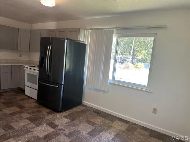 $110,000 | 122 Wilson Park Lane, Granite City, IL 62040