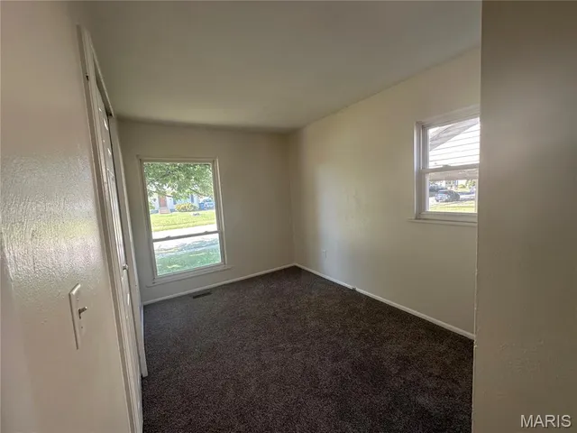 $110,000 | 122 Wilson Park Lane, Granite City, IL 62040