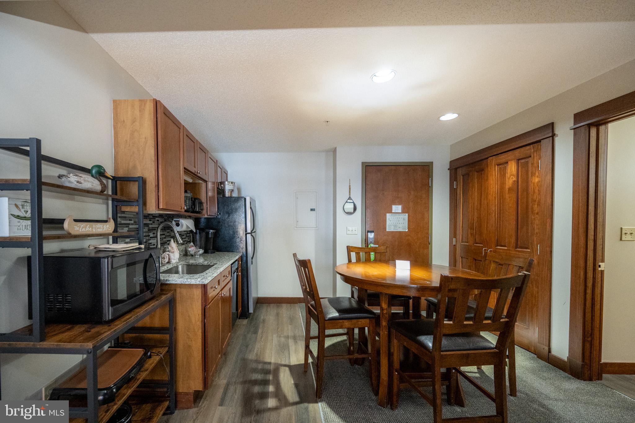 565 Glendale Road, Unit A312 Oakland, MD 21550 - Photo 6 of 48