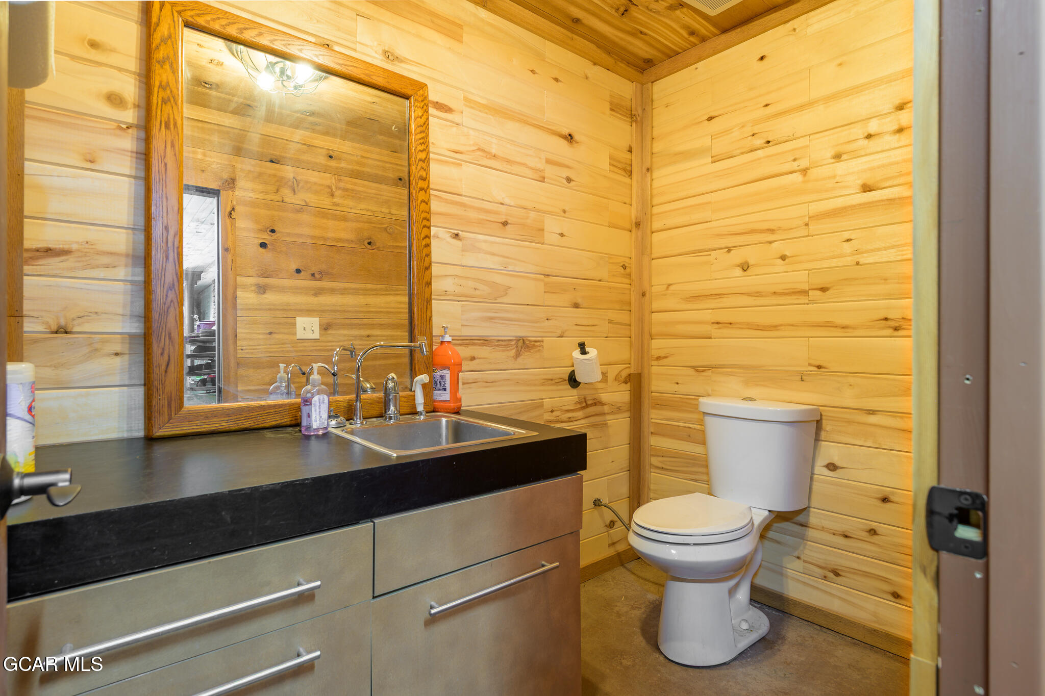 64 Red Whiskey Road Empire, CO 80438 - Photo 54 of 60 1/2 bath in garage