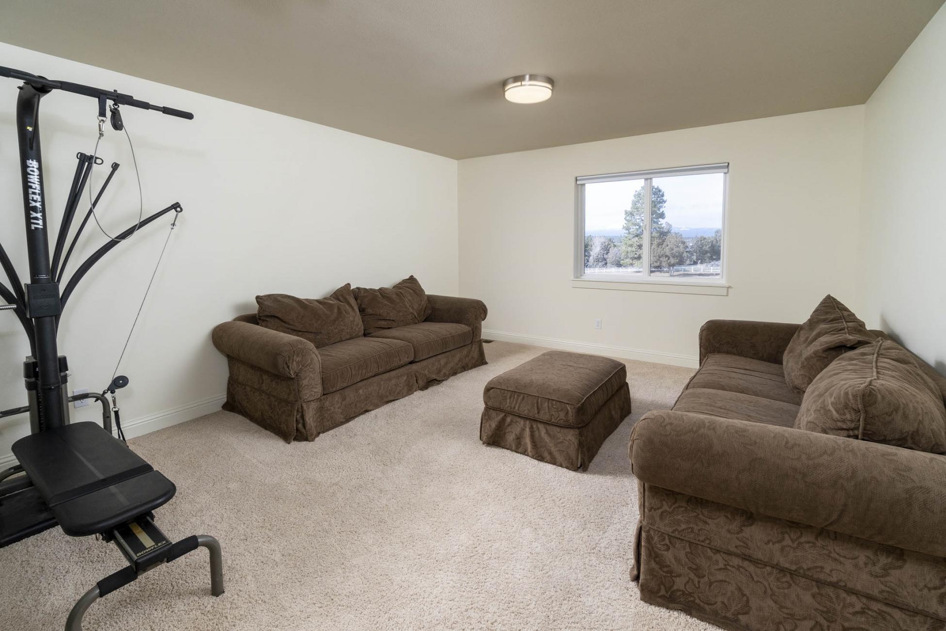 21620 Rickard Road Bend, OR 97702 - Photo 24 of 49 batch_23