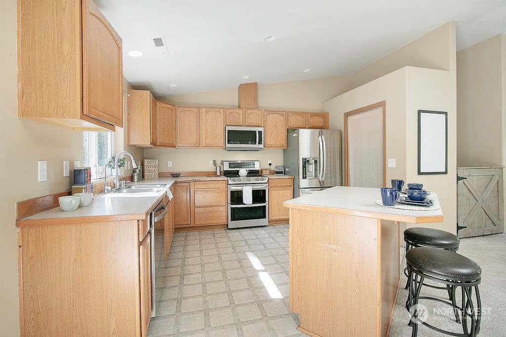 214 Rice Park Road Silverlake, WA 98645 - Photo 8 of 40 Gallery Image 8