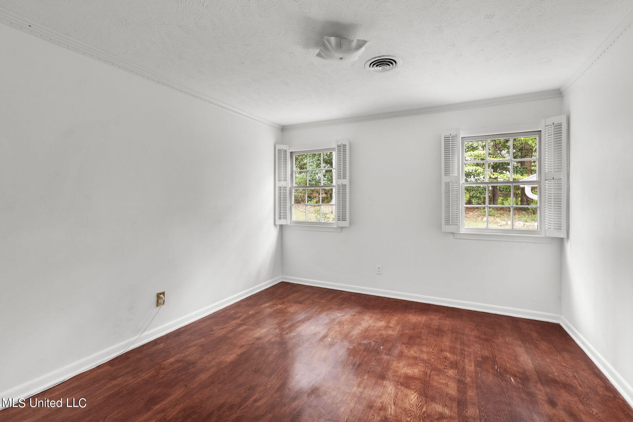 4654 Katherine Boulevard Jackson, MS 39211 - Photo 20 of 36 31-web-or-mls-4654 Katherine-31