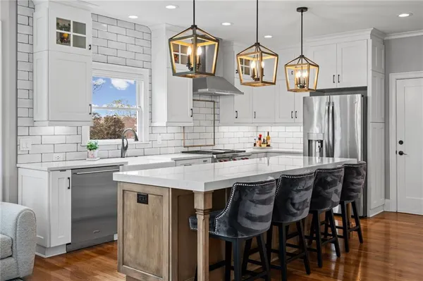 $889,000 | 5601 Lanyard Court, Gainesville, GA 30504