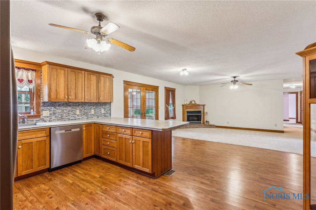 1629 Lockwood Road Findlay, OH 45840 - Photo 15 of 39 Gallery Image 15