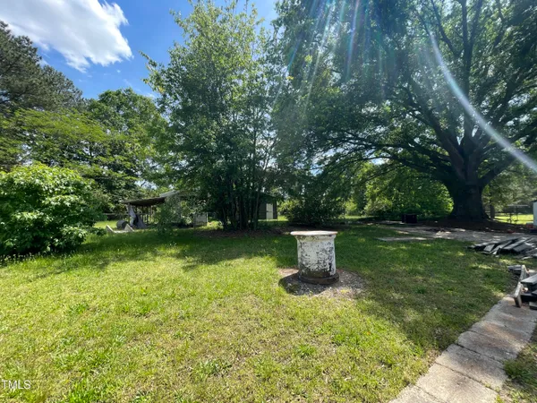 $950,000 | 400 Field Street, Cary, NC 27513