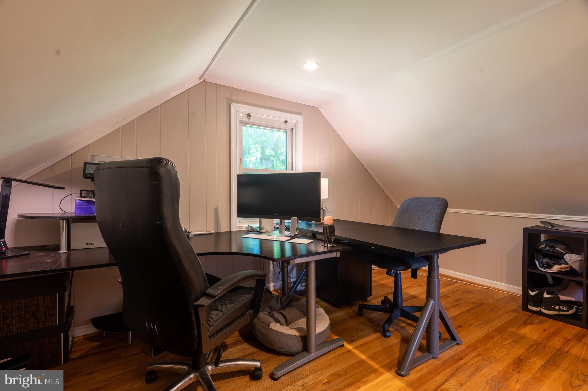 9907 Markham Street Silver Spring, MD 20901 - Photo 20 of 34