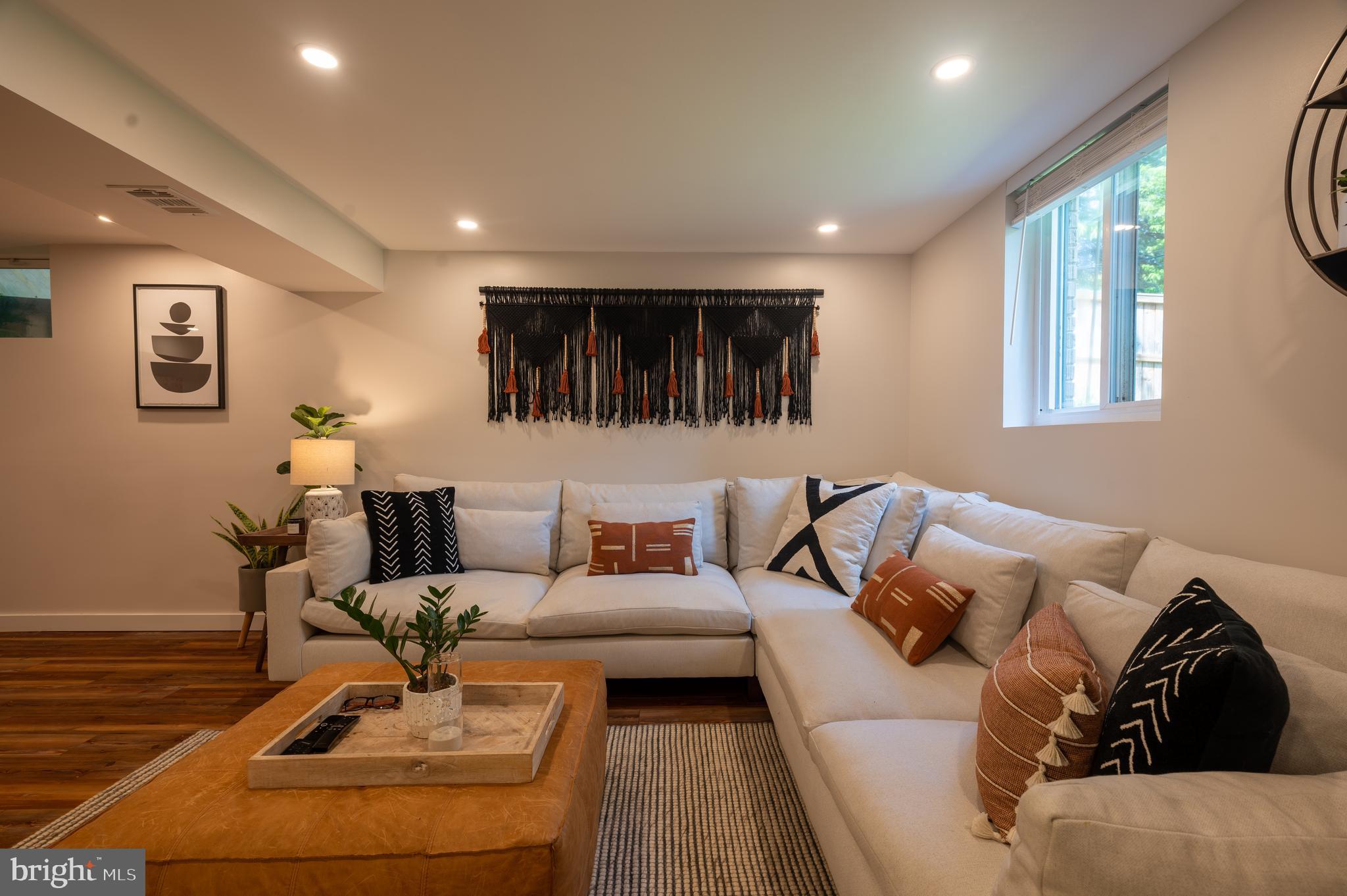 9907 Markham Street Silver Spring, MD 20901 - Photo 30 of 34