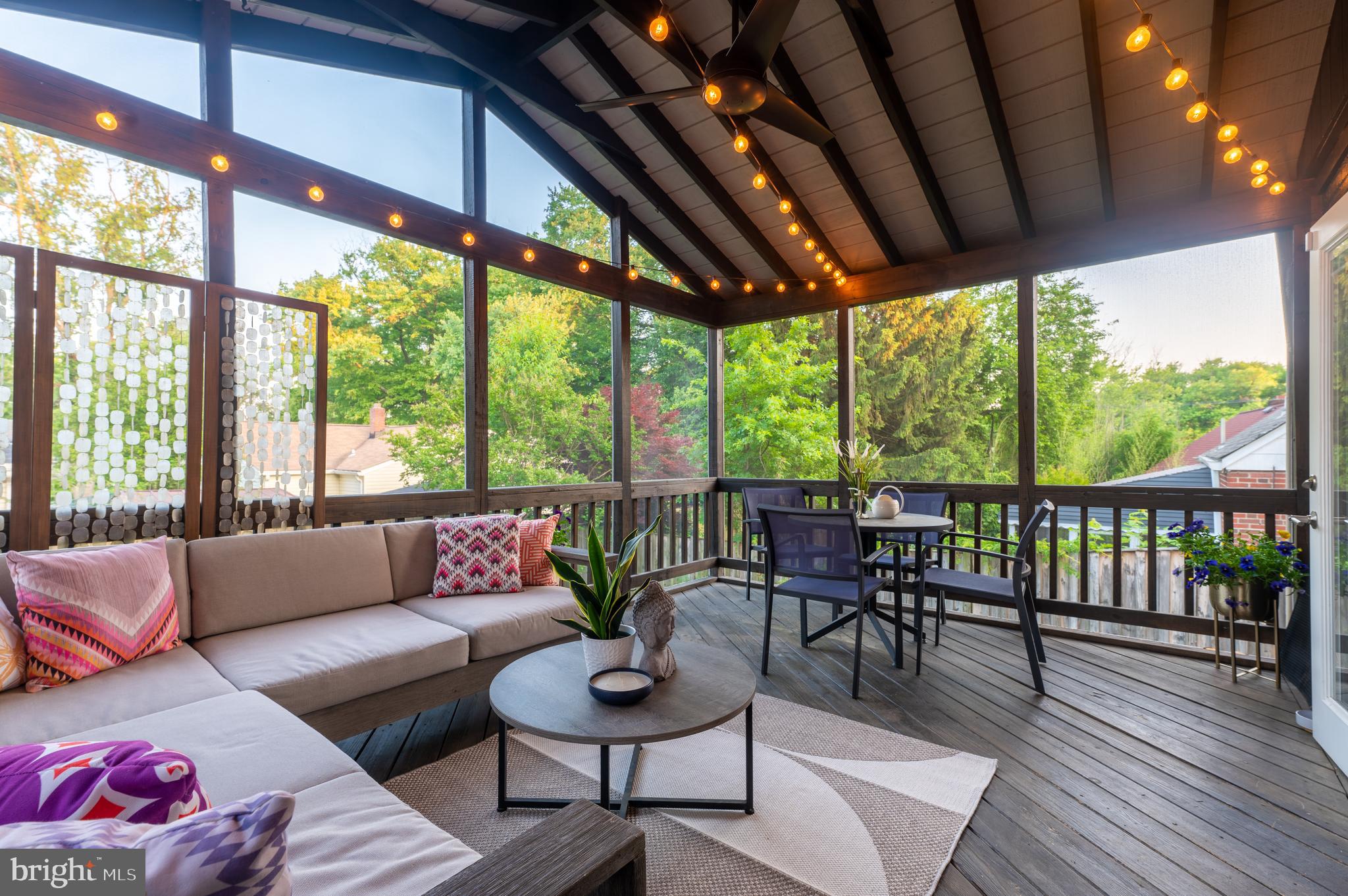 9907 Markham Street Silver Spring, MD 20901 - Photo 4 of 34