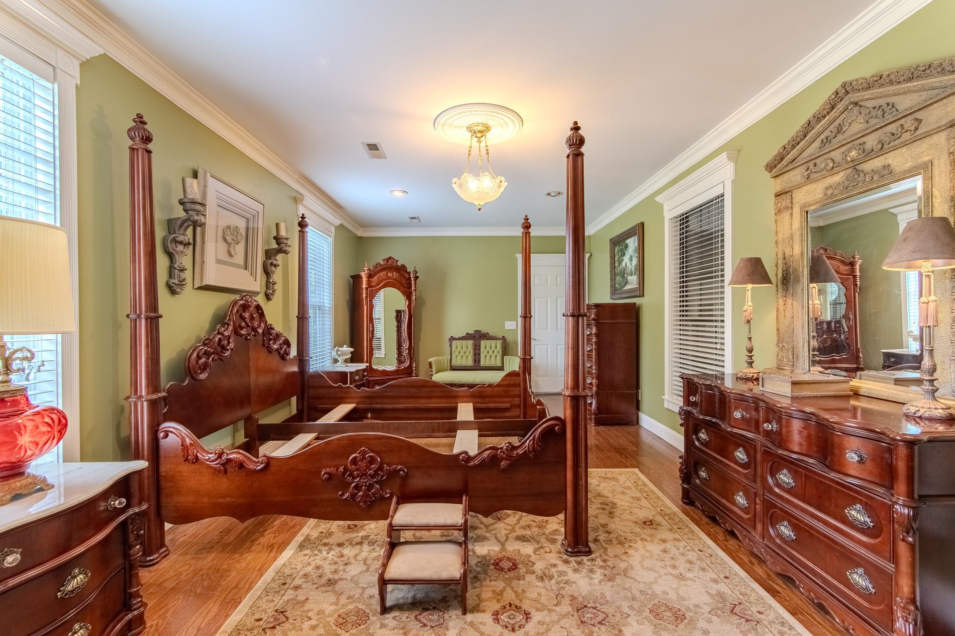 312 Smith Street Michie, TN 38357 - Photo 13 of 40 a living room with furniture