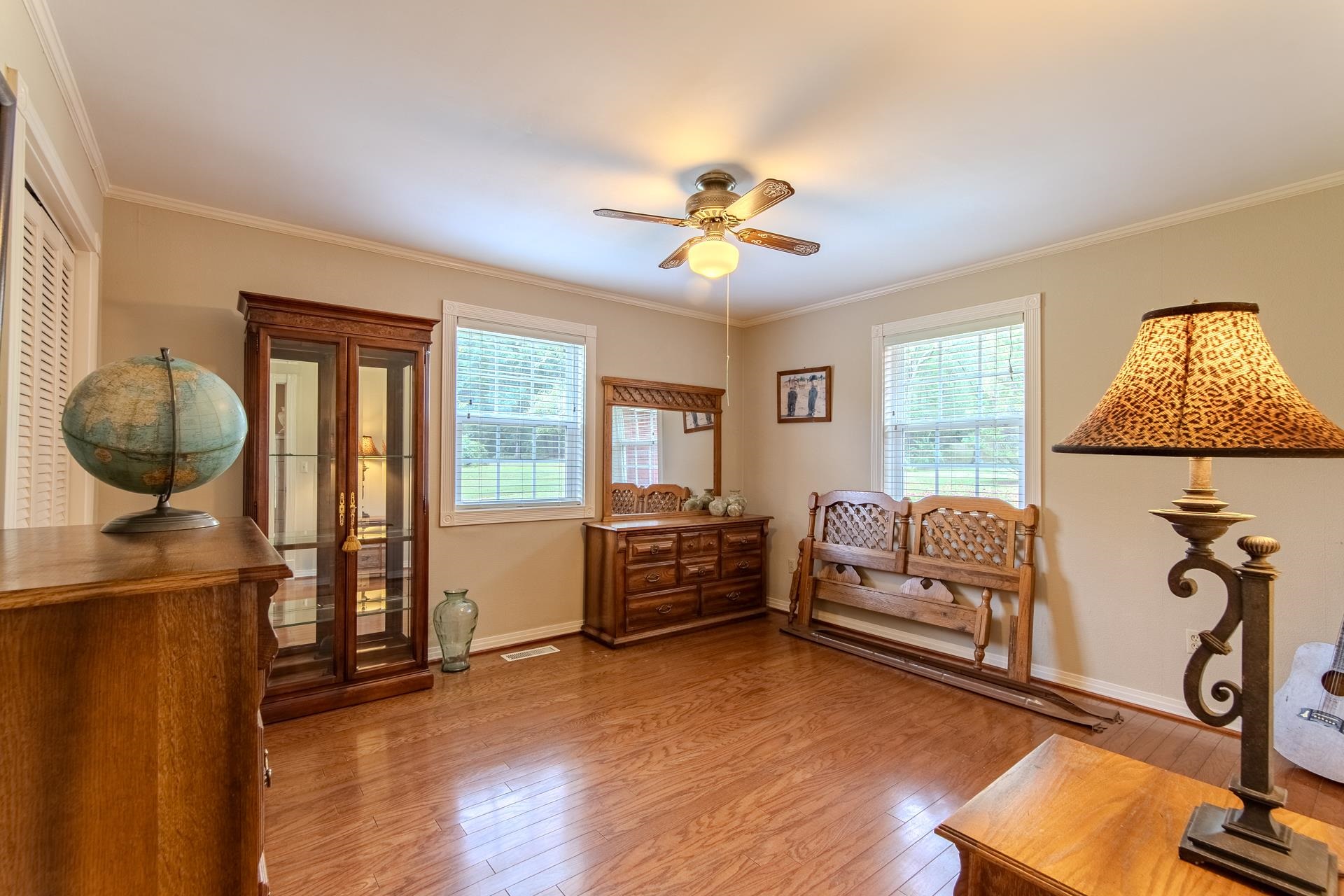 312 Smith Street Michie, TN 38357 - Photo 18 of 40 a living room with furniture and a wooden floor