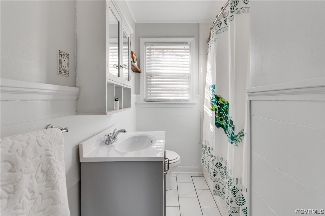 1200 Boroughbridge Road Richmond, VA 23225 - Photo 26 of 43 a bath room with a sink and a window