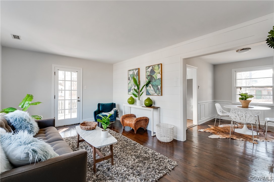 1200 Boroughbridge Road Richmond, VA 23225 - Photo 6 of 43 a living room with furniture and a wooden floor