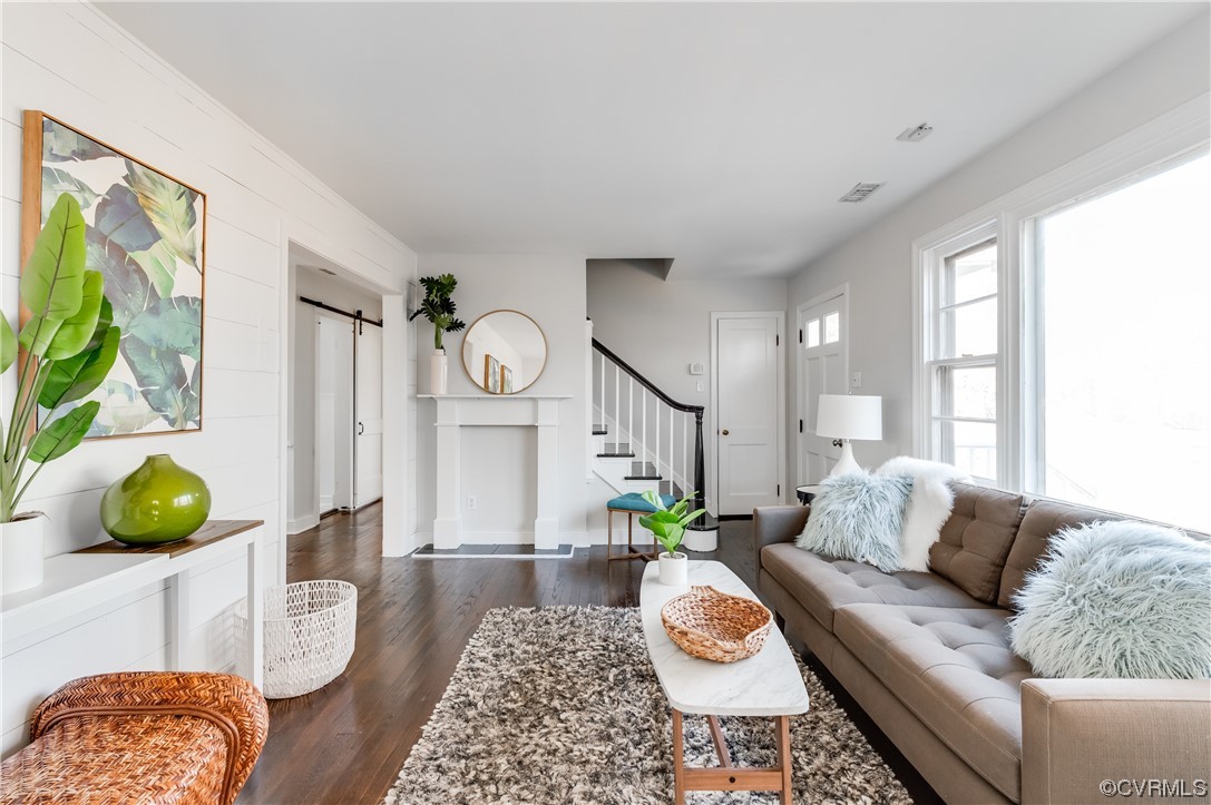 1200 Boroughbridge Road Richmond, VA 23225 - Photo 9 of 43 a living room with furniture and window