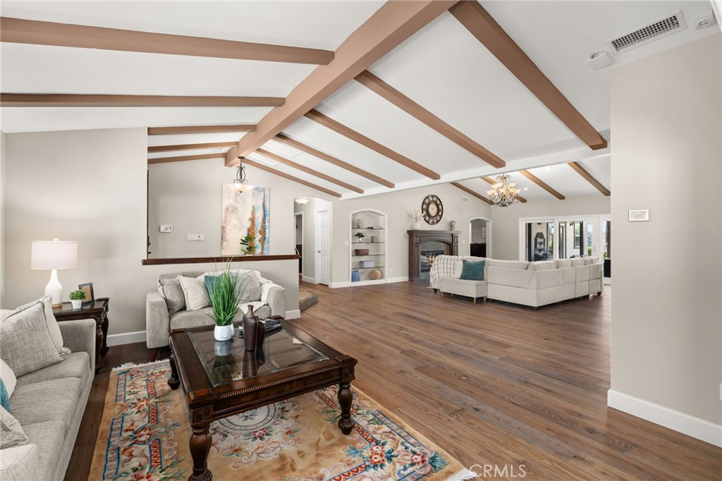 2465 Via Oeste Drive Fallbrook, CA 92028 - Photo 6 of 44
