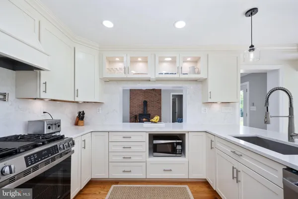 $1,595,000 | 5191 Beach Ridge Lane, Amissville, VA 20106